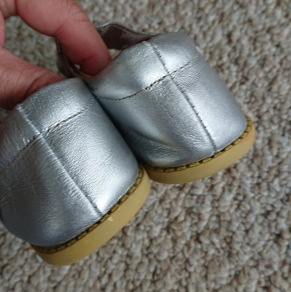Livie & Luca Astrid Silver Metallic Mary Janes Velcro size 7/8